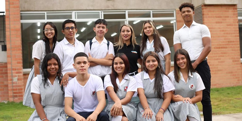 Al servicio de toda la comunidad educativa nuevo colegio en Útica