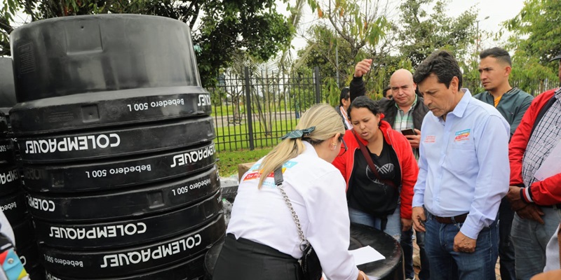 Se fortalecen 200 unidades productivas con maquinaria e implementos por más de $2.511 millones 