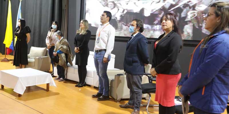 Homenaje a las mujeres campesinas que trabajan por sus territorios


