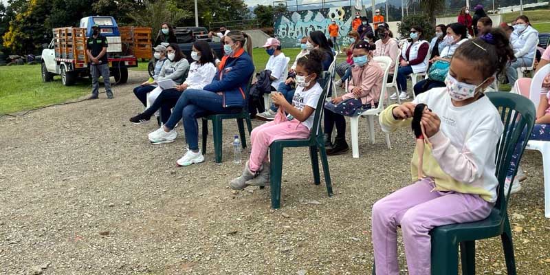 Primer Encuentro de la Escuela de Liderazgo “Manos de Mujer” del municipio de Cogua









