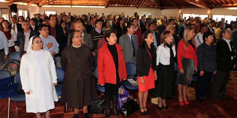 Orientaciones pedagógicas y flexibilización curricular ante emergencia sanitaria 



