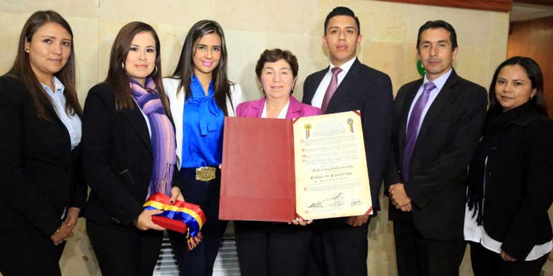 Asamblea de Cundinamarca destaca la calidad educativa del Colegio Cambridge




