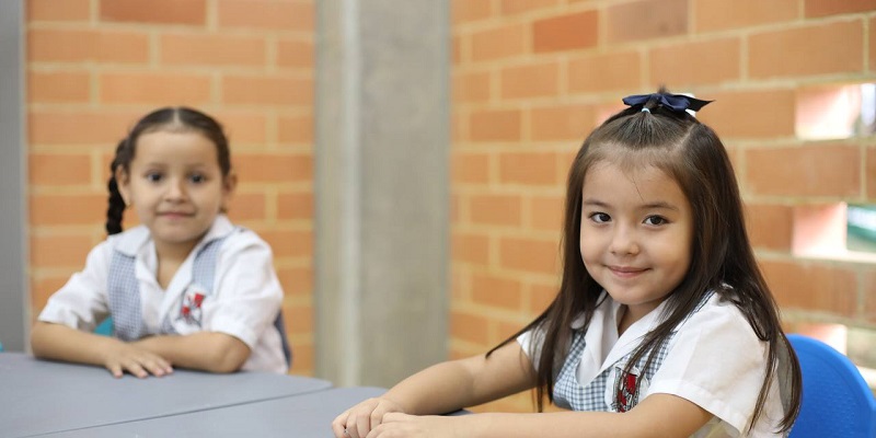 Al servicio de toda la comunidad educativa nuevo colegio en Útica